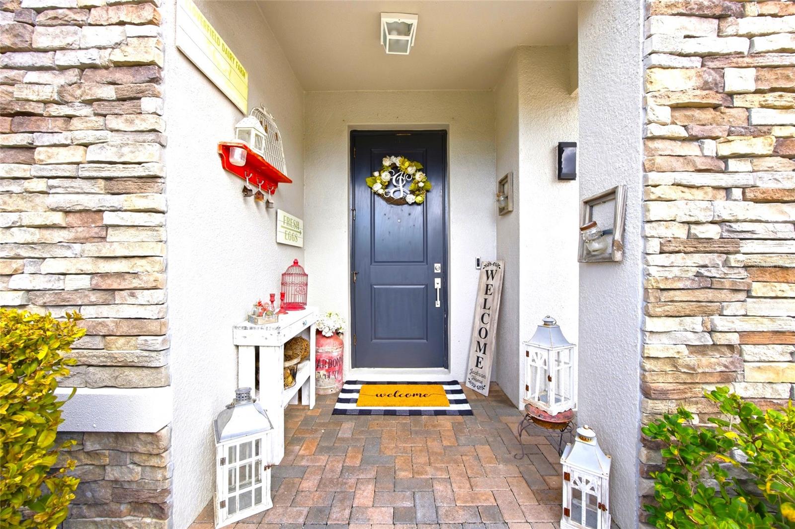 BRYANT SQUARE - Residential