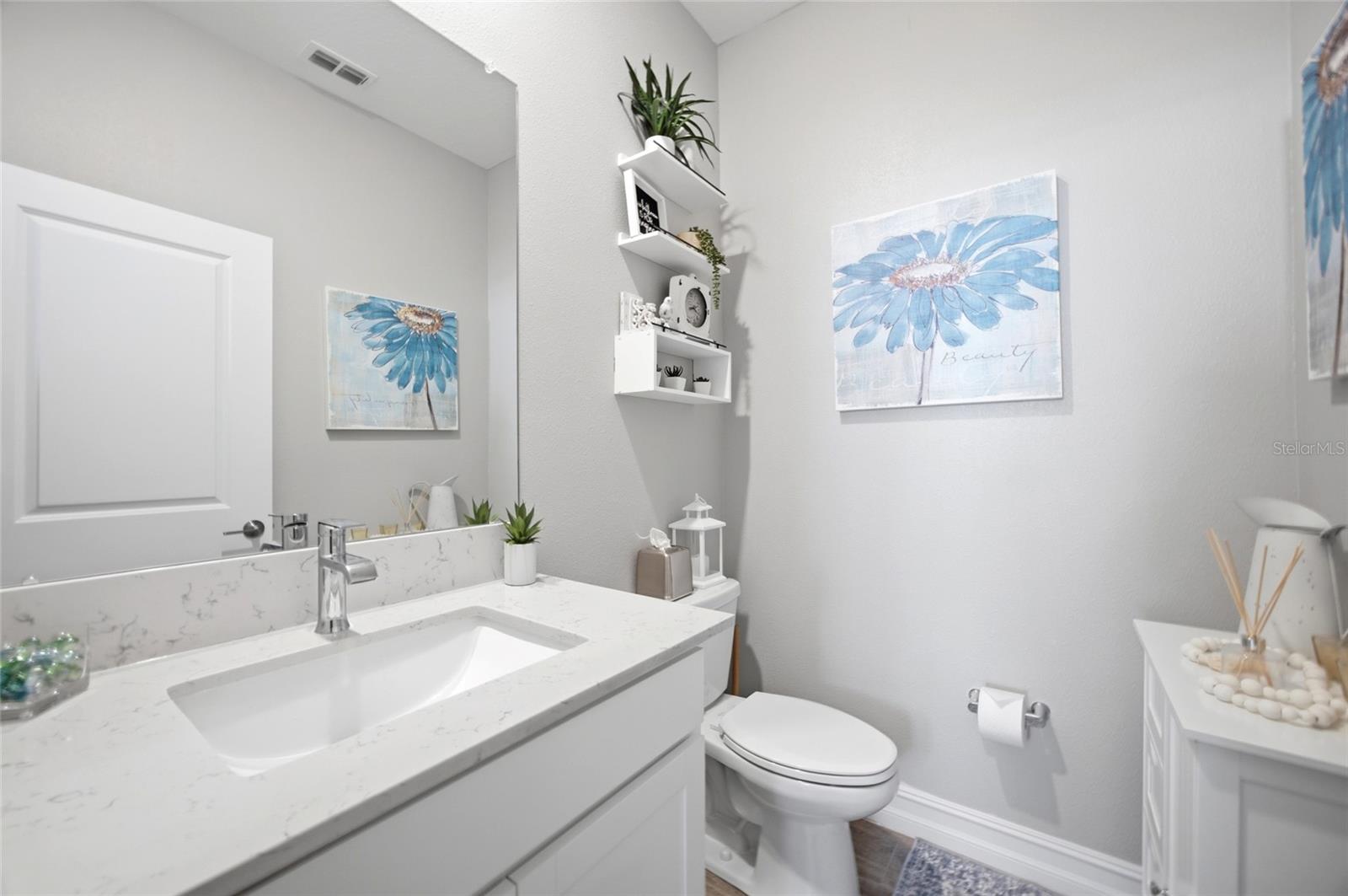 BRYANT SQUARE - Residential