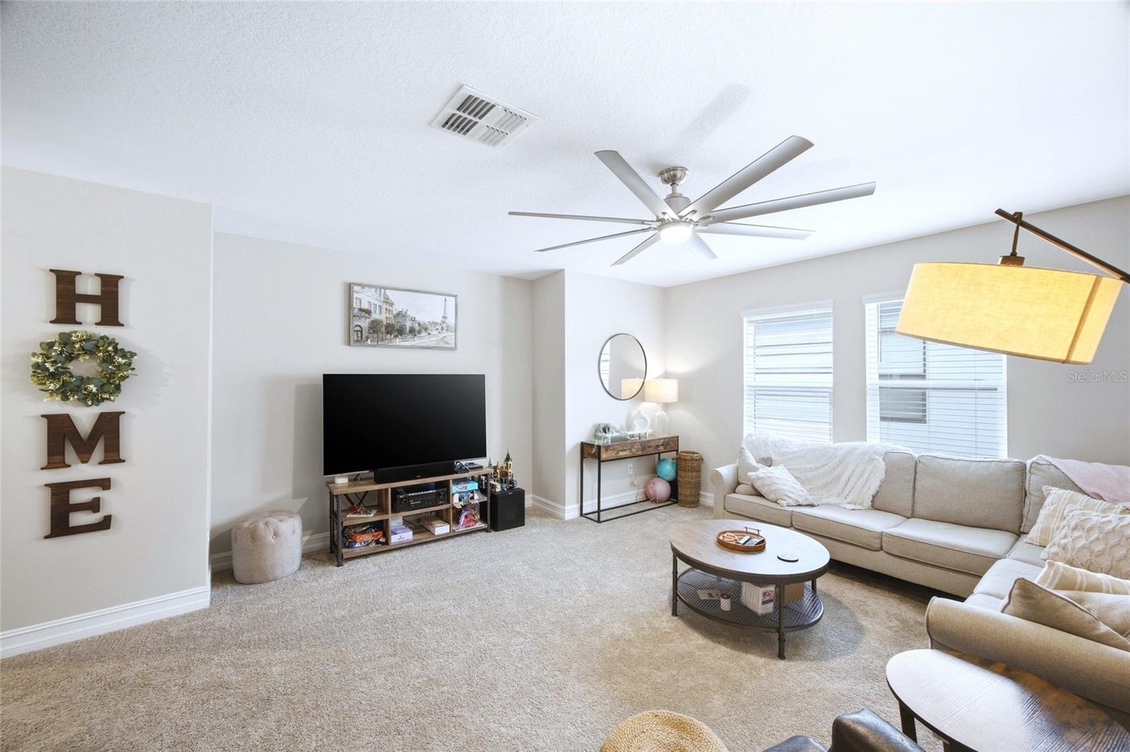 BRYANT SQUARE - Residential