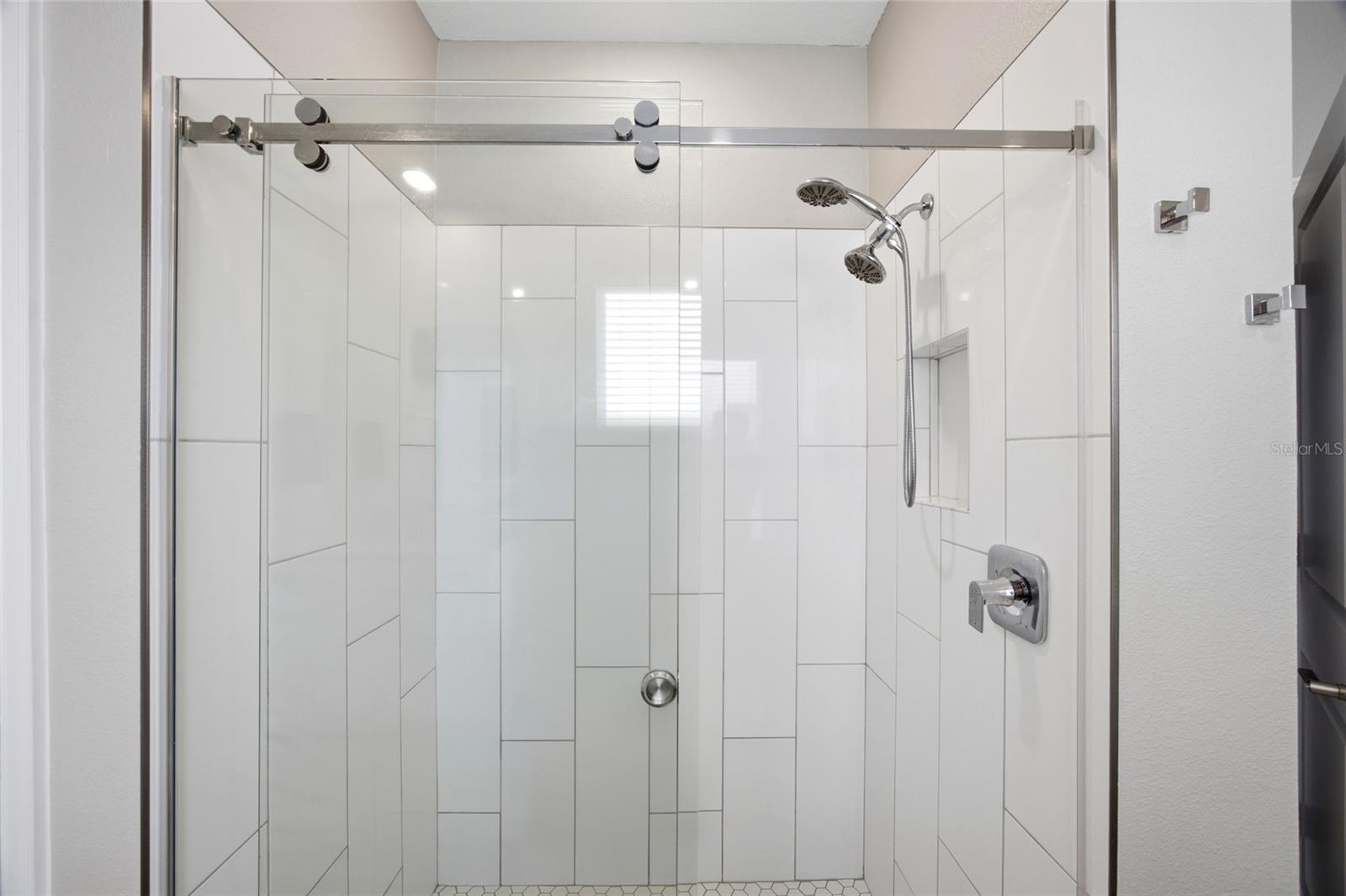 BRYANT SQUARE - Residential