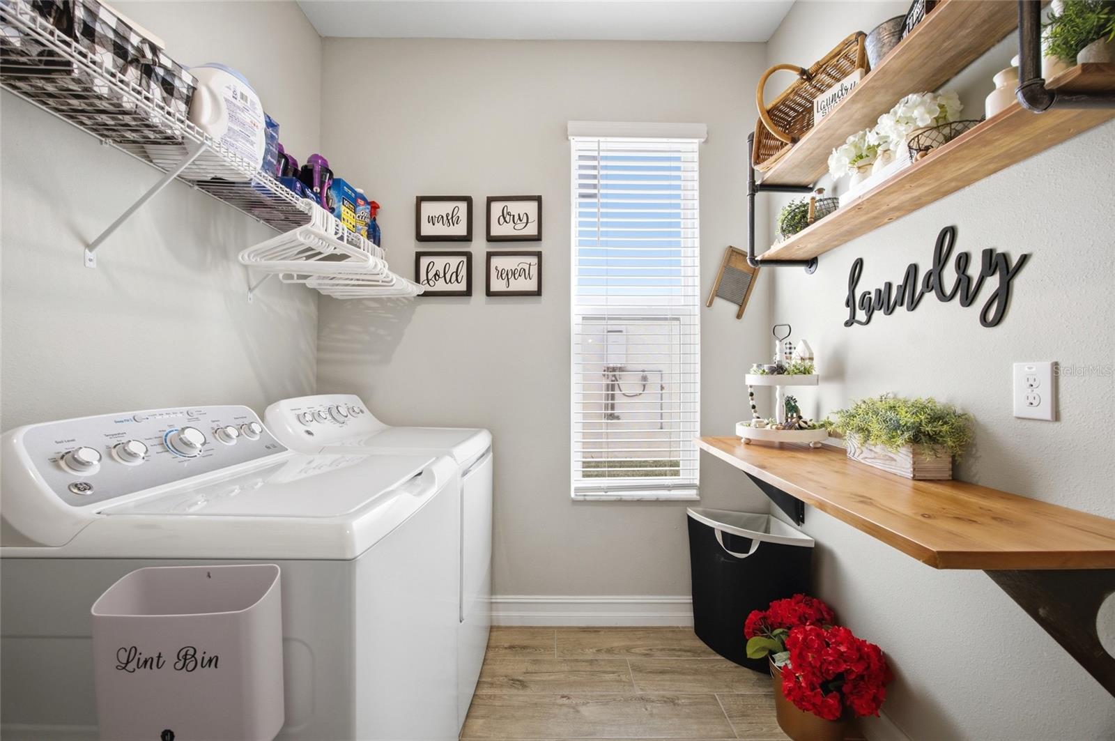 BRYANT SQUARE - Residential