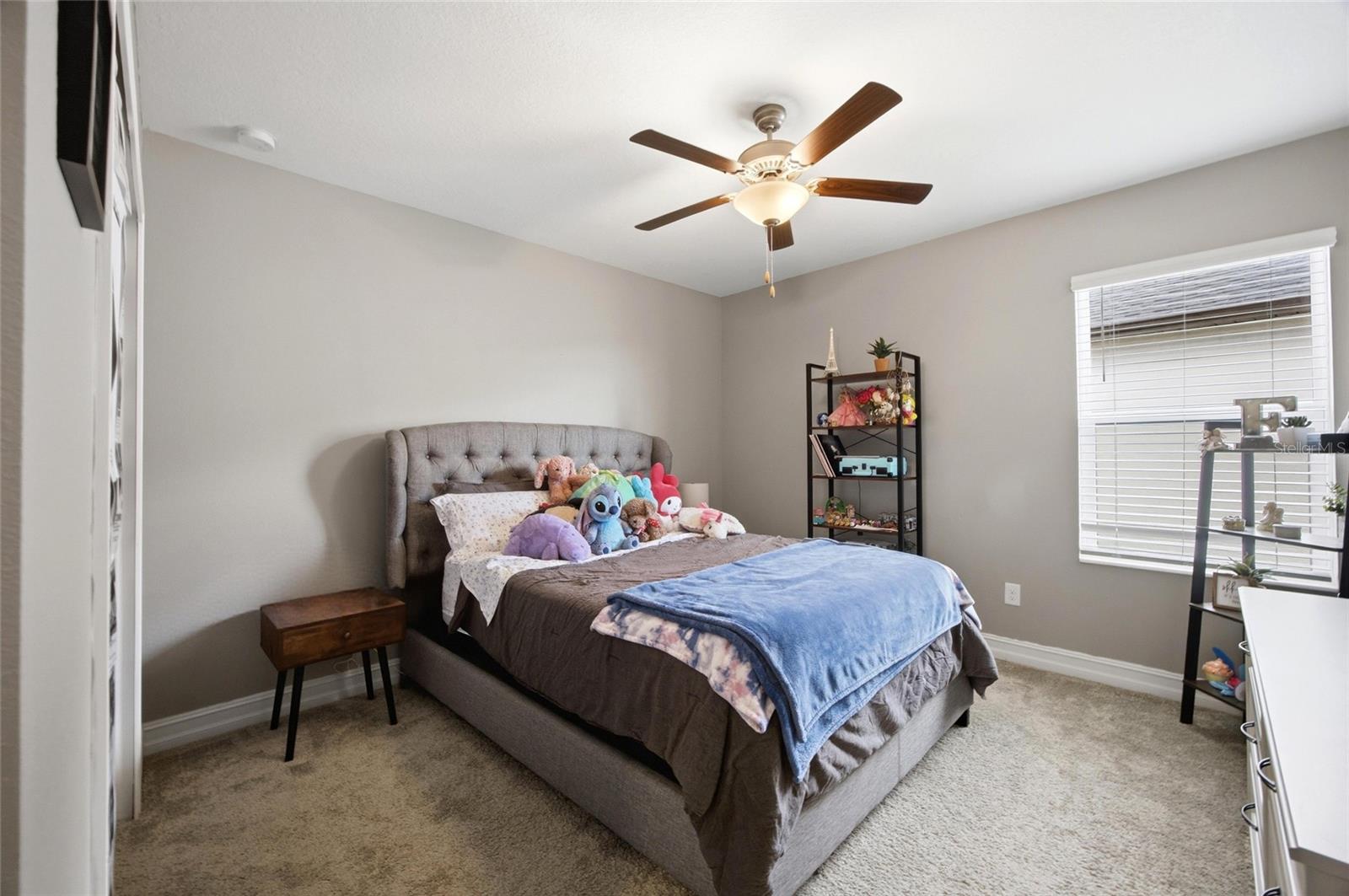 BRYANT SQUARE - Residential