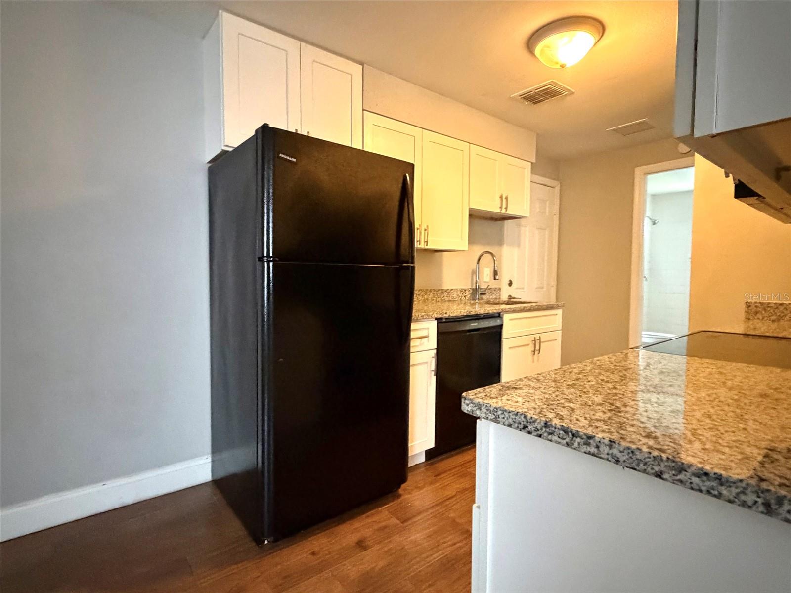 LONESOME PINE CONDO - Residential Lease