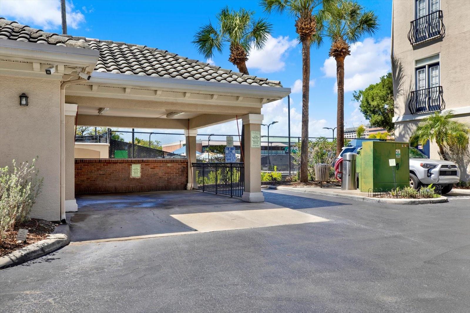 HARBOUR PLACE CITY HOMES - Residential