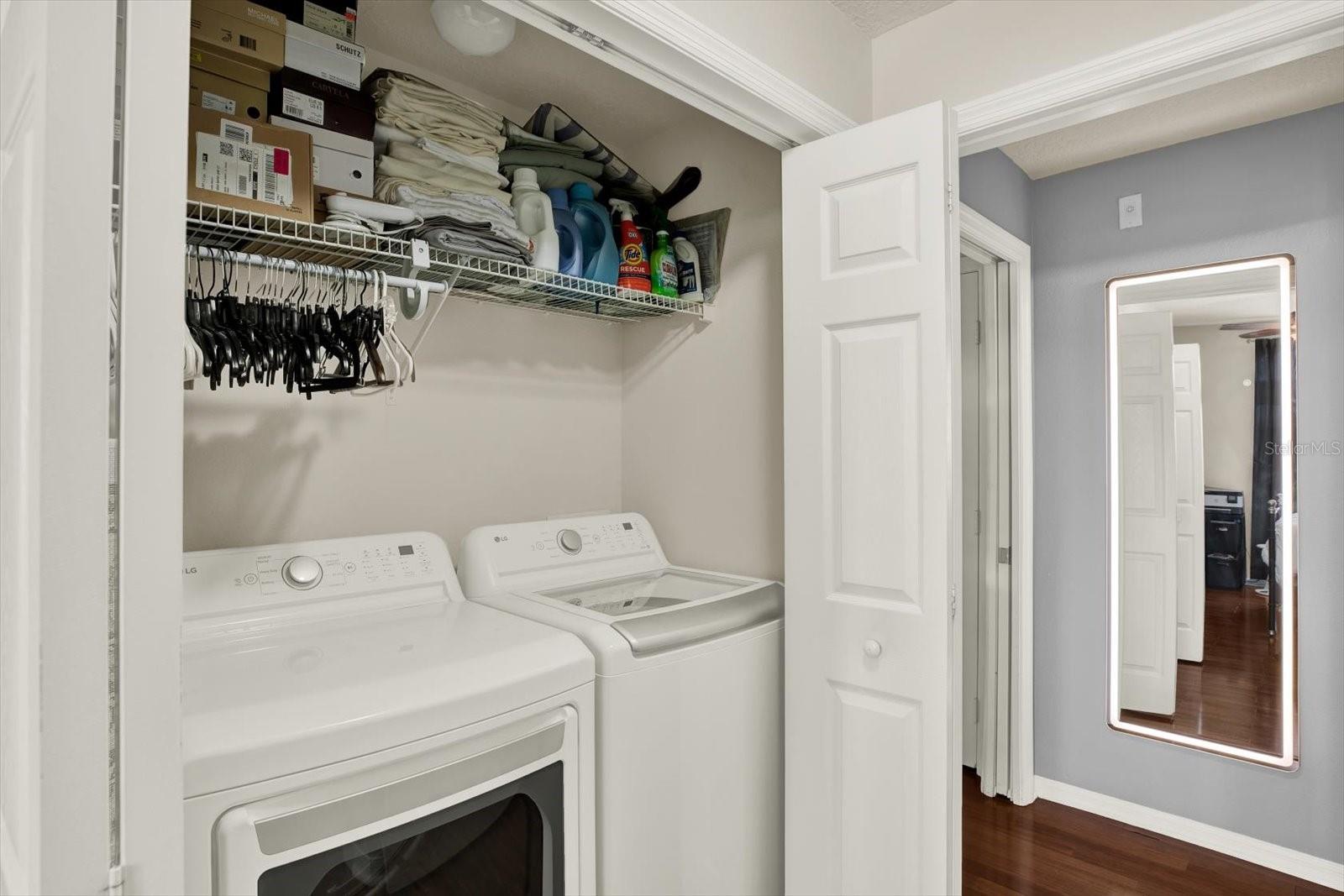 HARBOUR PLACE CITY HOMES - Residential