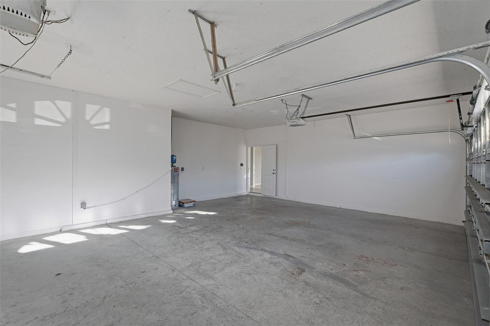 VILLAGES/BRIDGEWATER VILLAGE 1 - Residential