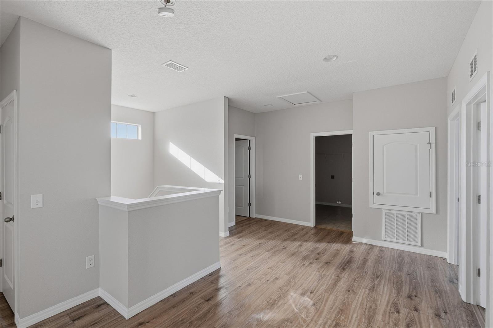 VILLAGES/BRIDGEWATER VILLAGE 1 - Residential