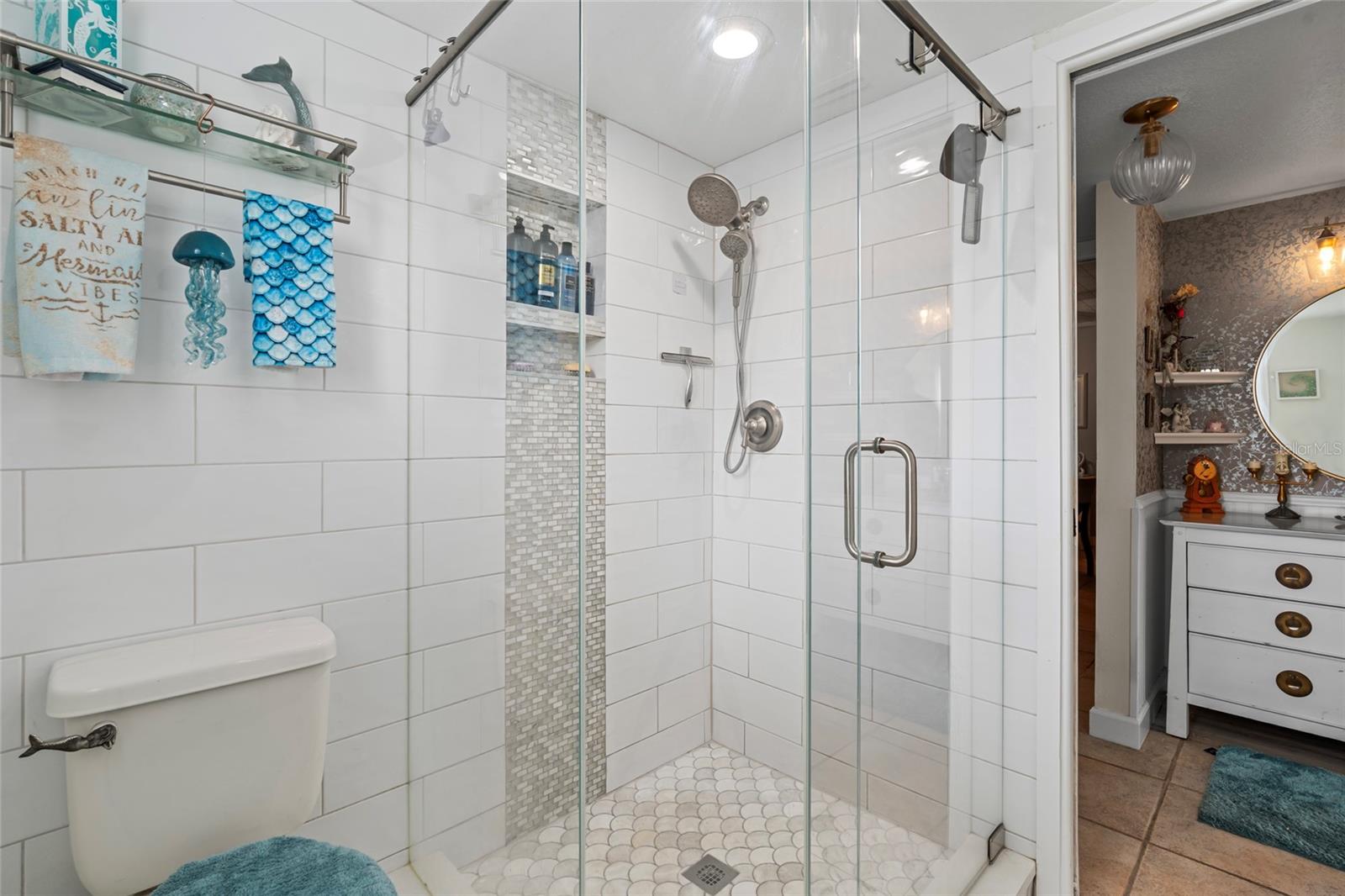 TIDES OF CAPRI WEST CONDO - Residential