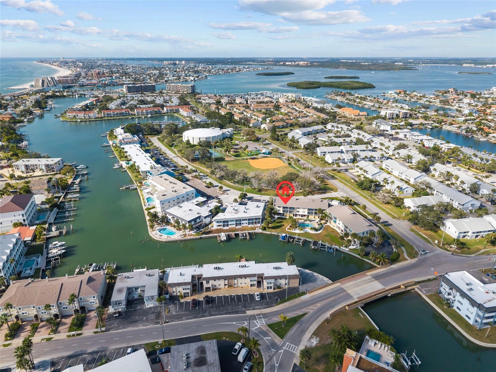 TIDES OF CAPRI WEST CONDO - Residential