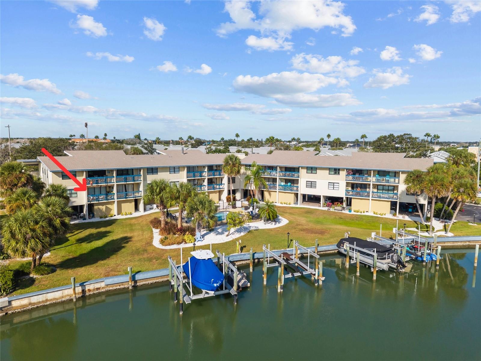 Casas a venda 4 - Jen Dantas 11650 CAPRI CIRCLE S 108