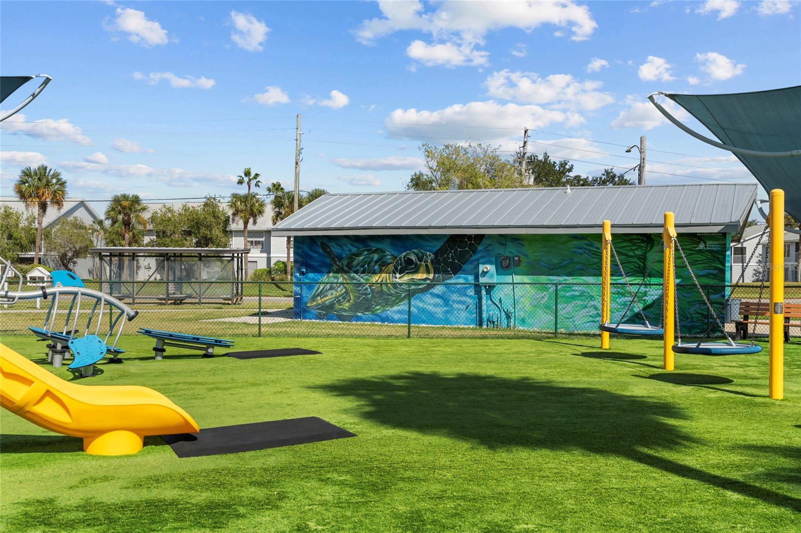 TIDES OF CAPRI WEST CONDO - Residential