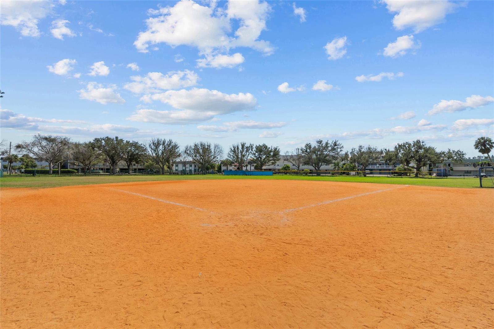 TIDES OF CAPRI WEST CONDO - Residential