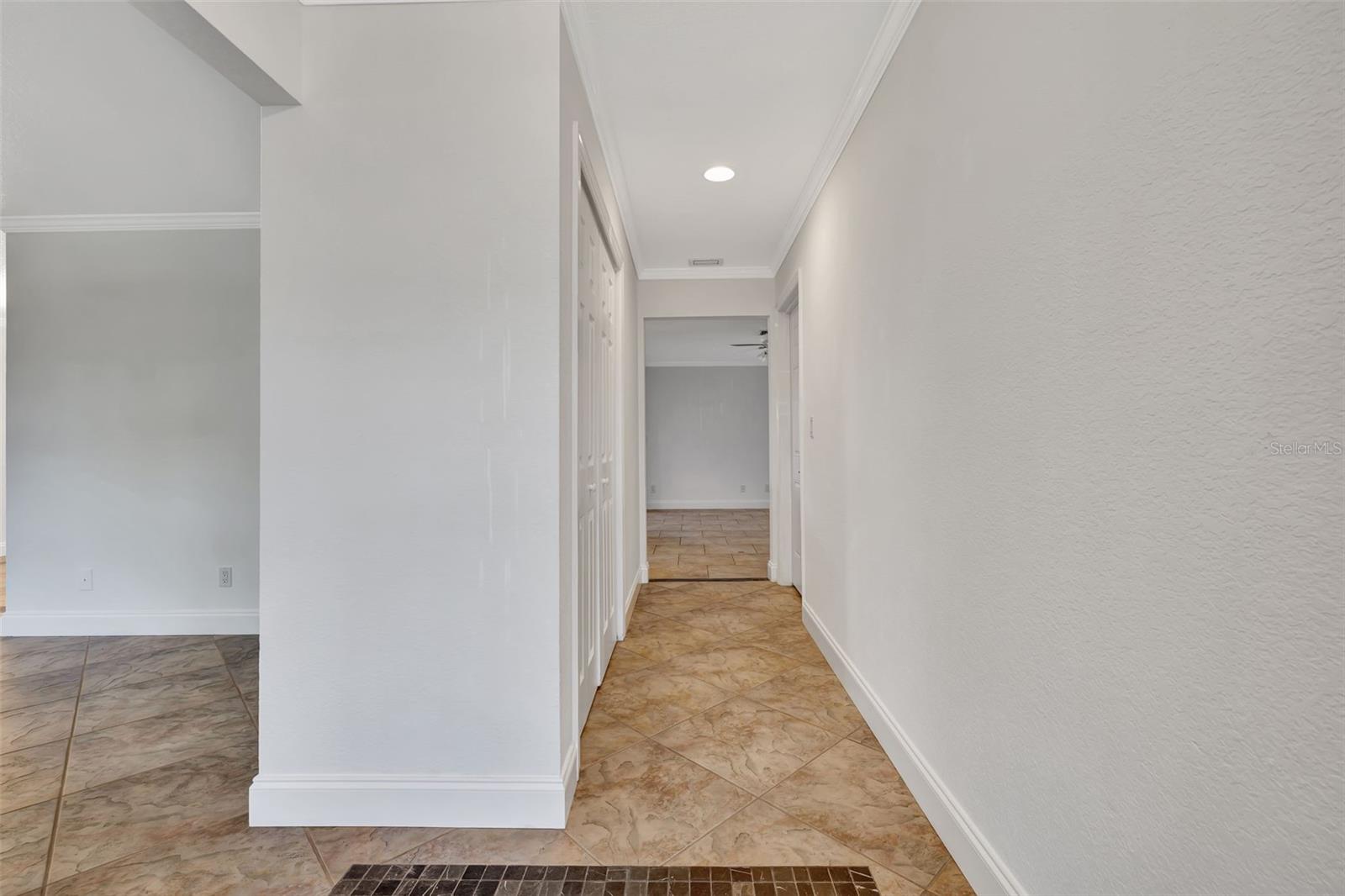 GULF GATE WOODS - Residential Lease