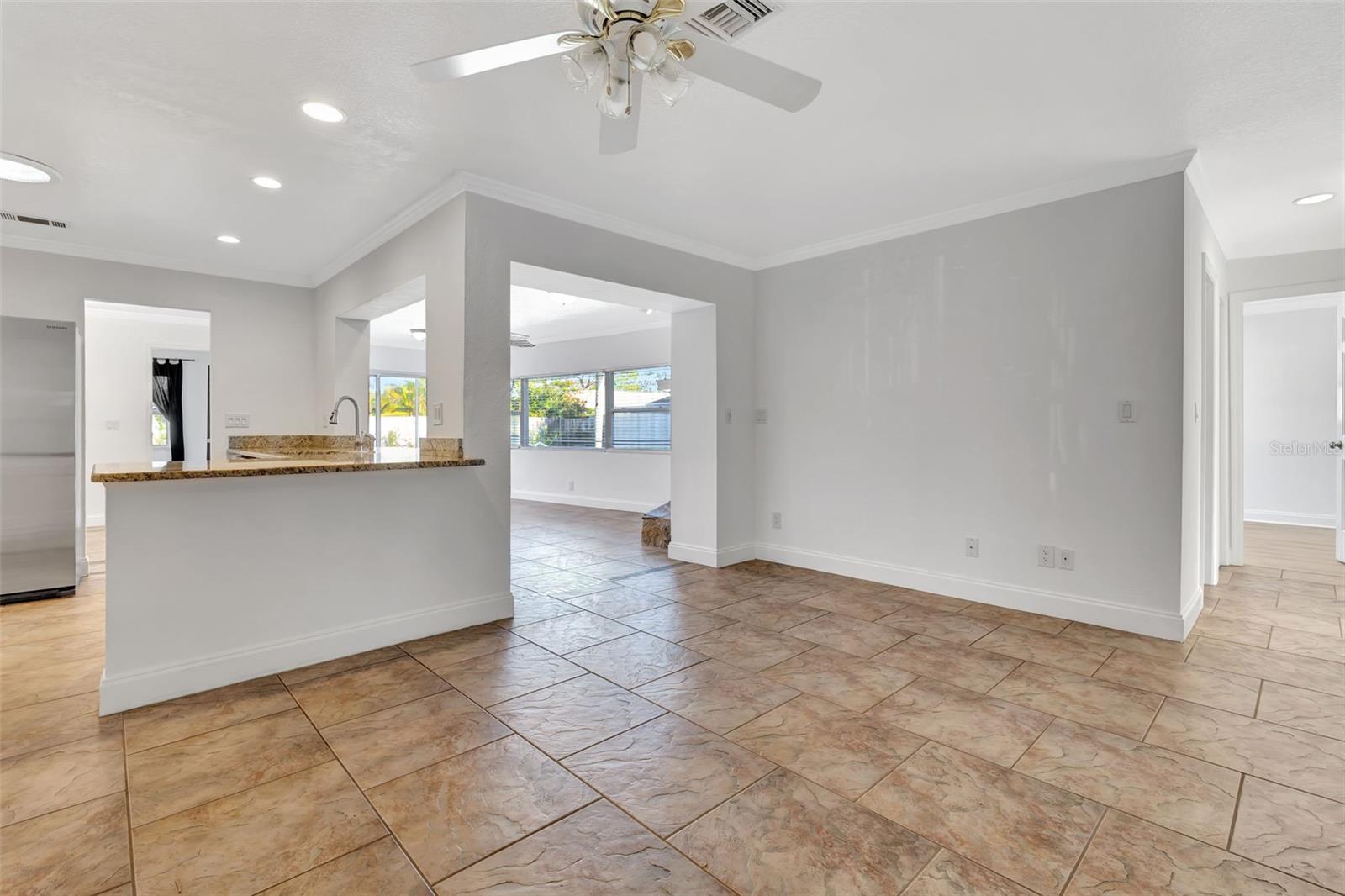 GULF GATE WOODS - Residential Lease