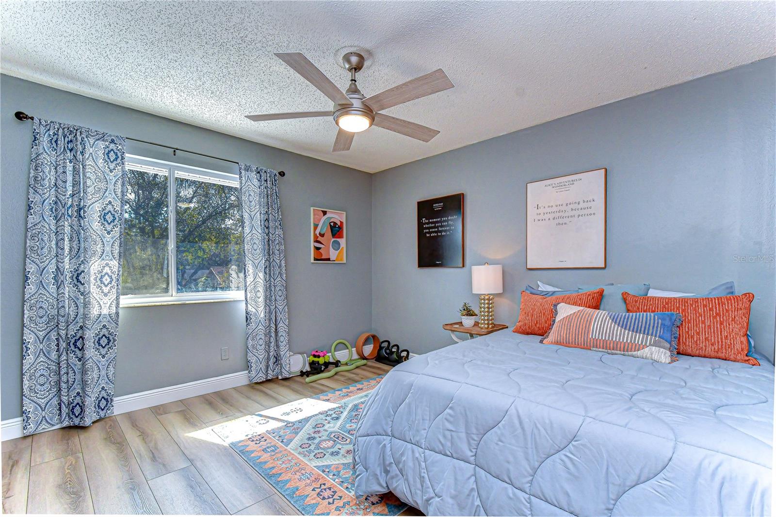 BLOOMINGDALE OAKS - Residential