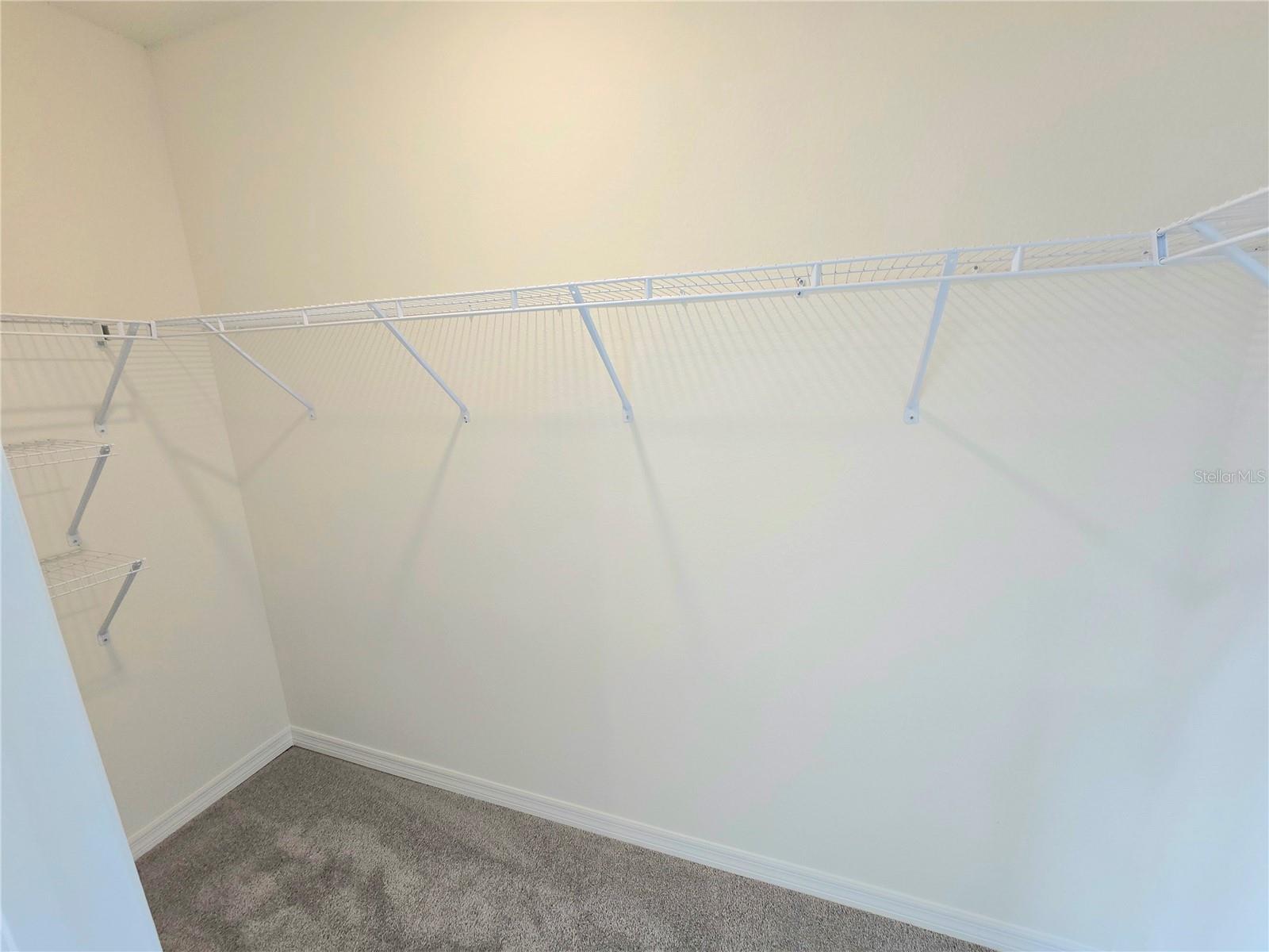 BRENTWOOD TWNHMS PH 1 - Residential