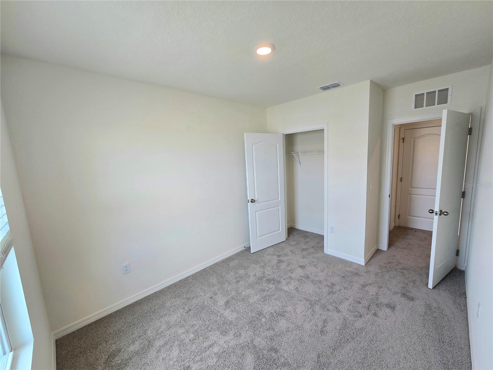 BRENTWOOD TWNHMS PH 1 - Residential