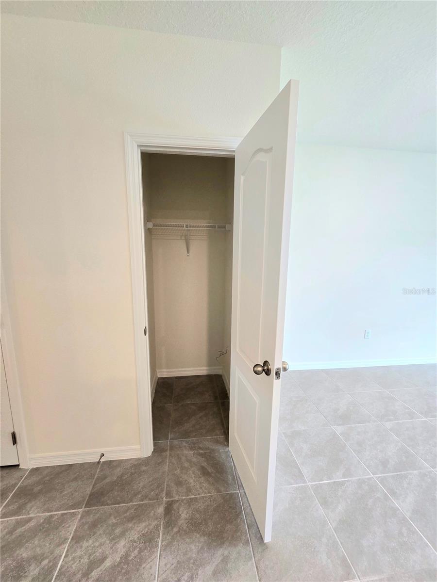 BRENTWOOD TWNHMS PH 1 - Residential