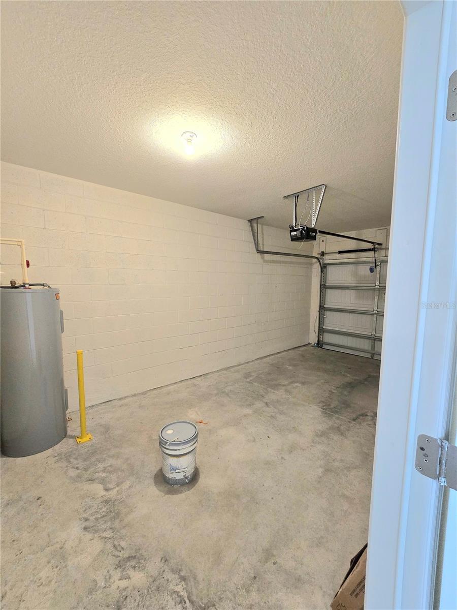 BRENTWOOD TWNHMS PH 1 - Residential