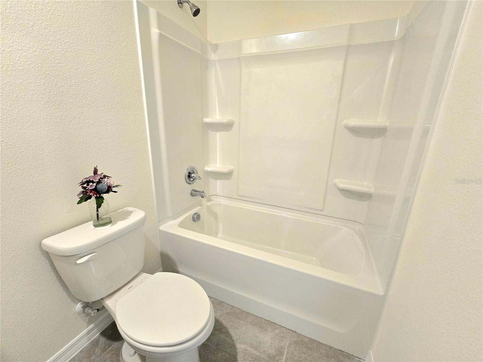 BRENTWOOD TWNHMS PH 1 - Residential