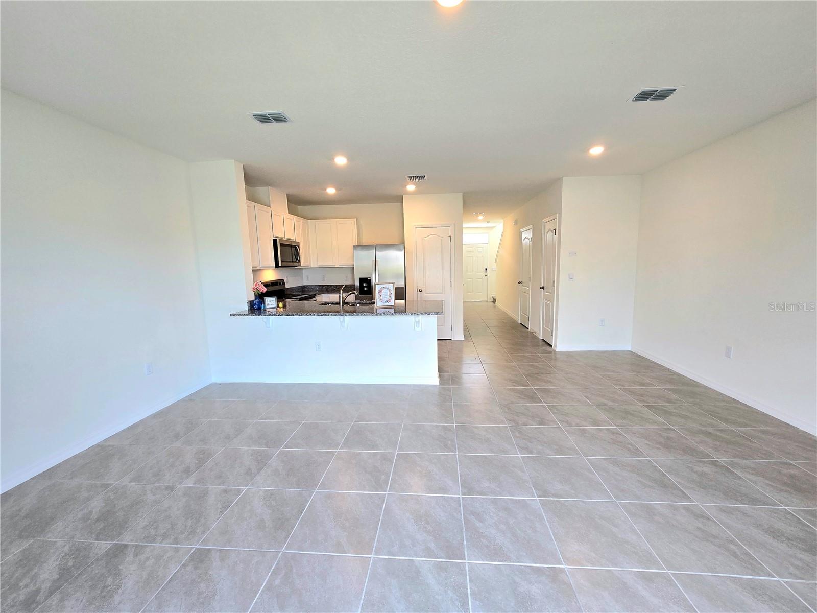 BRENTWOOD TWNHMS PH 1 - Residential