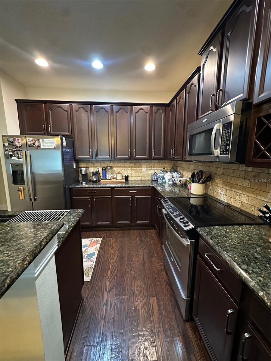 THE LANDINGS AT PORT TAMPA - Residential