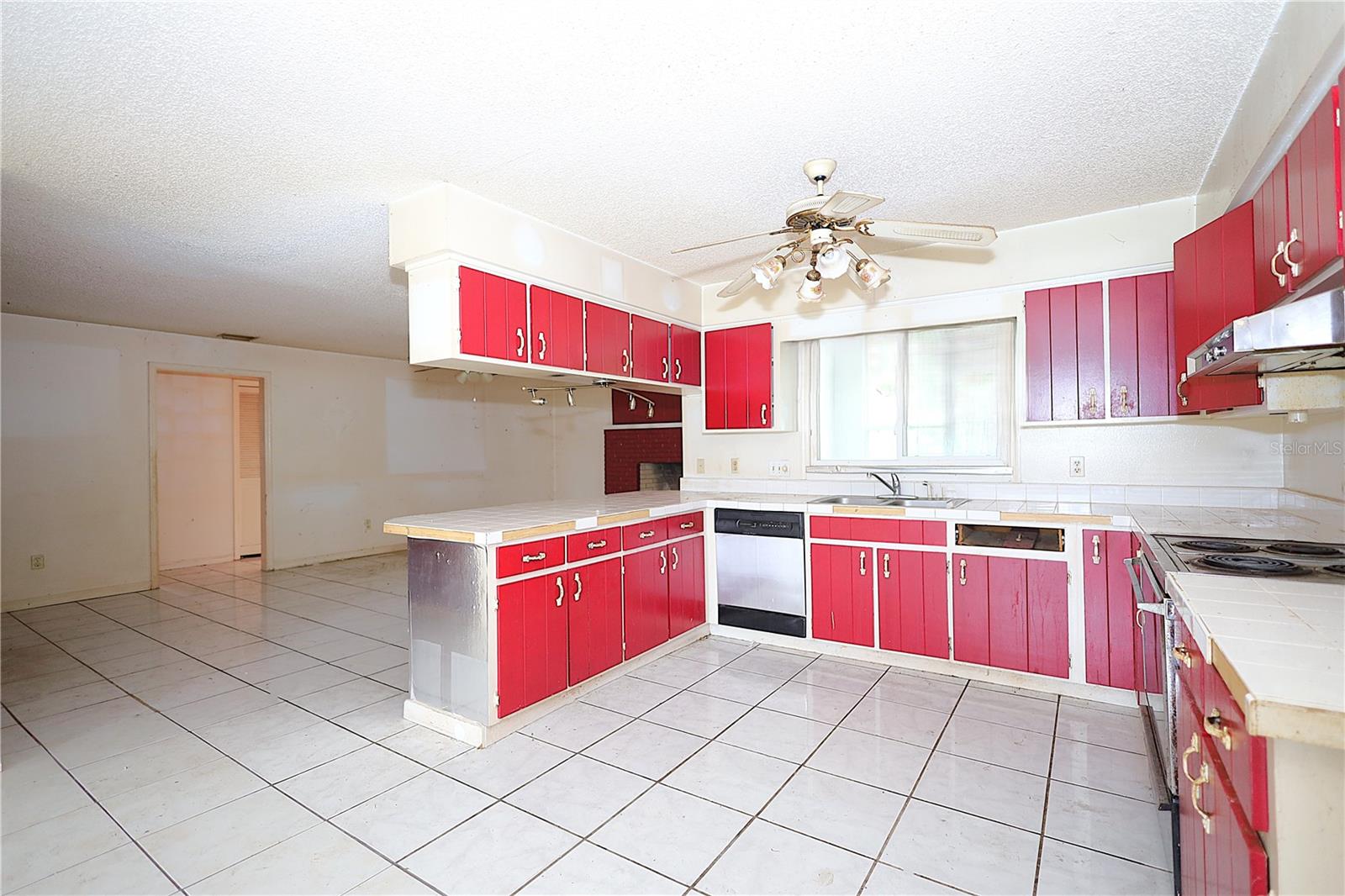 DELTONA LAKES UNIT 69 - Residential