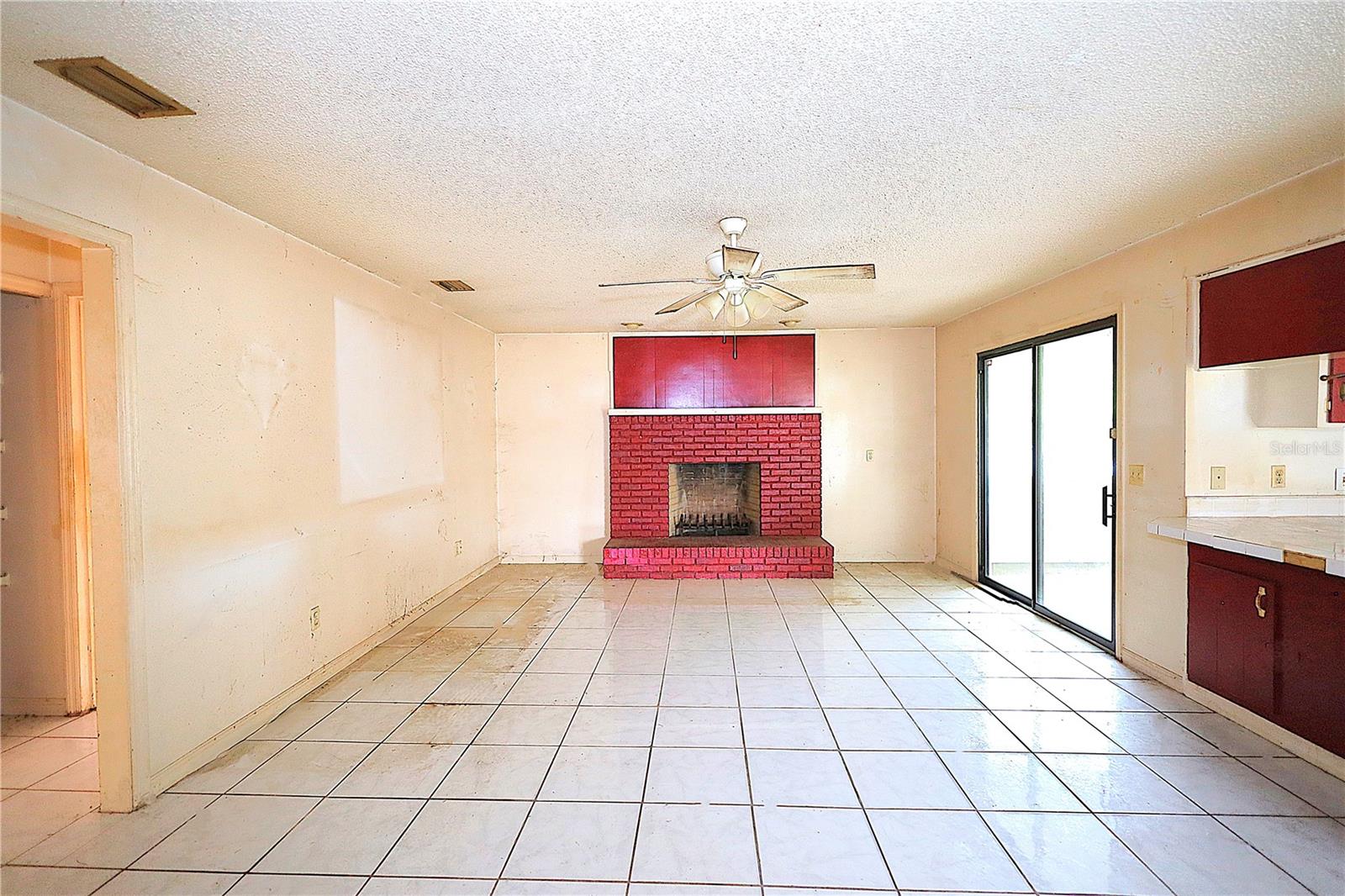 DELTONA LAKES UNIT 69 - Residential