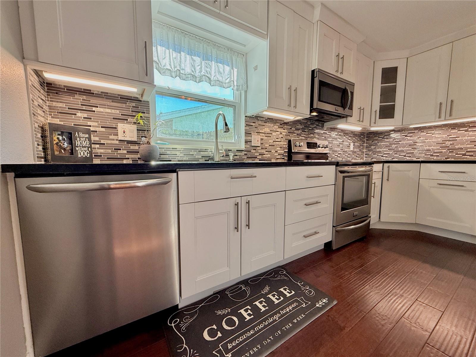 MODEL LAND CO - Residential