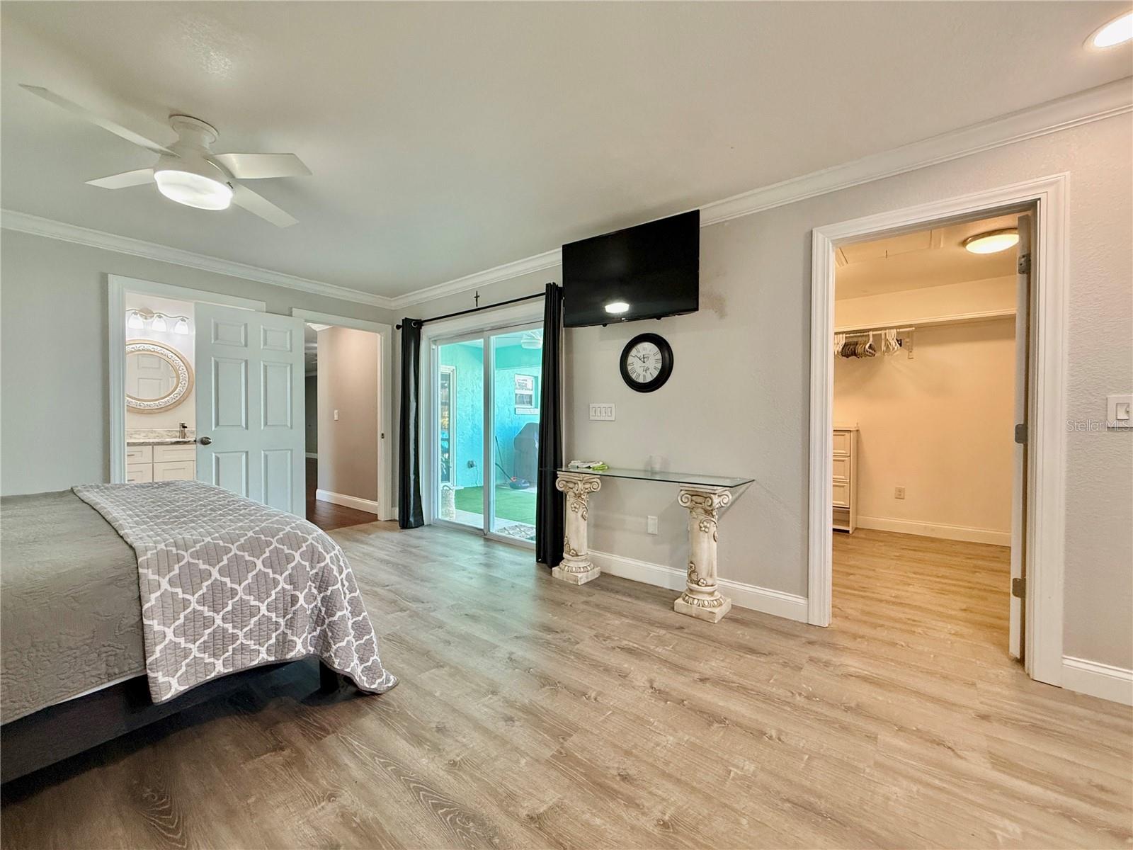 MODEL LAND CO - Residential