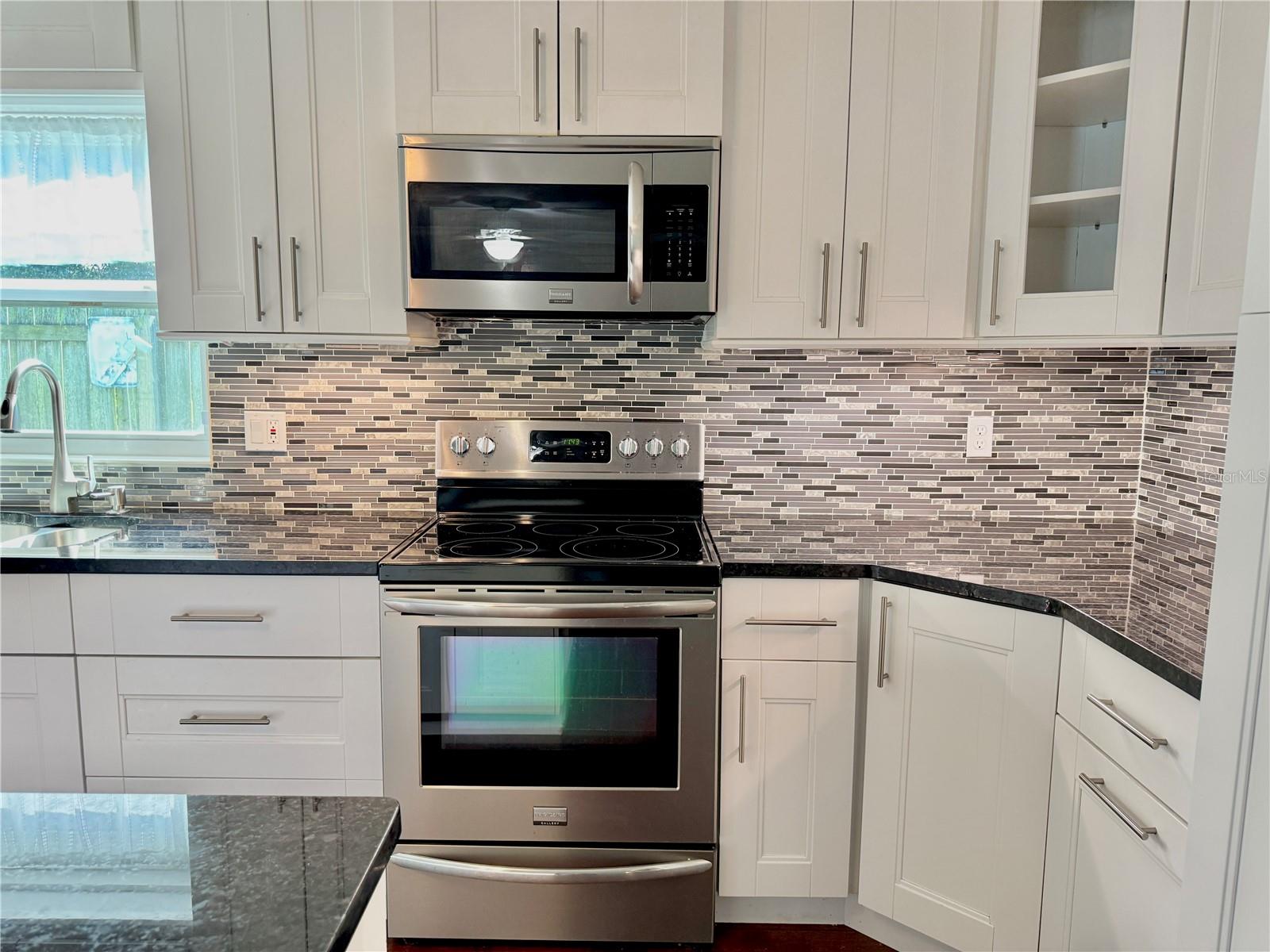 MODEL LAND CO - Residential