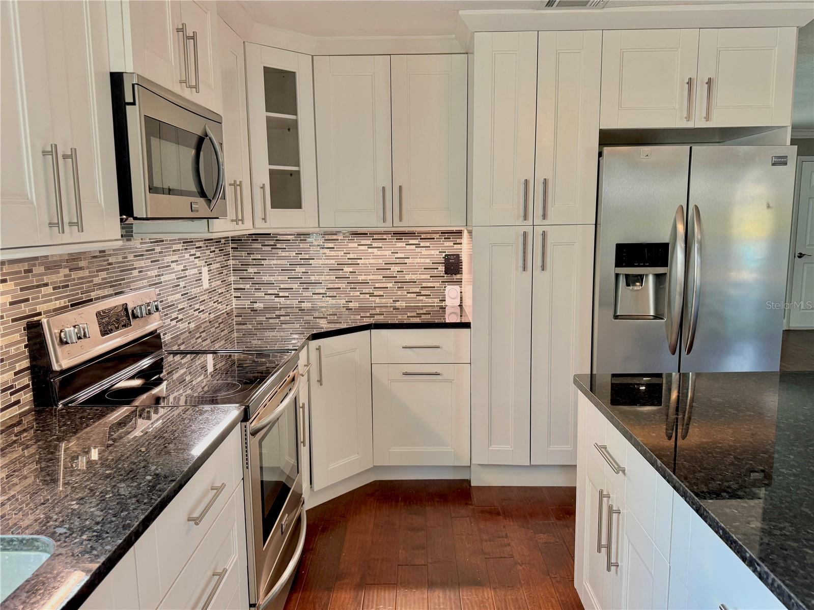 MODEL LAND CO - Residential