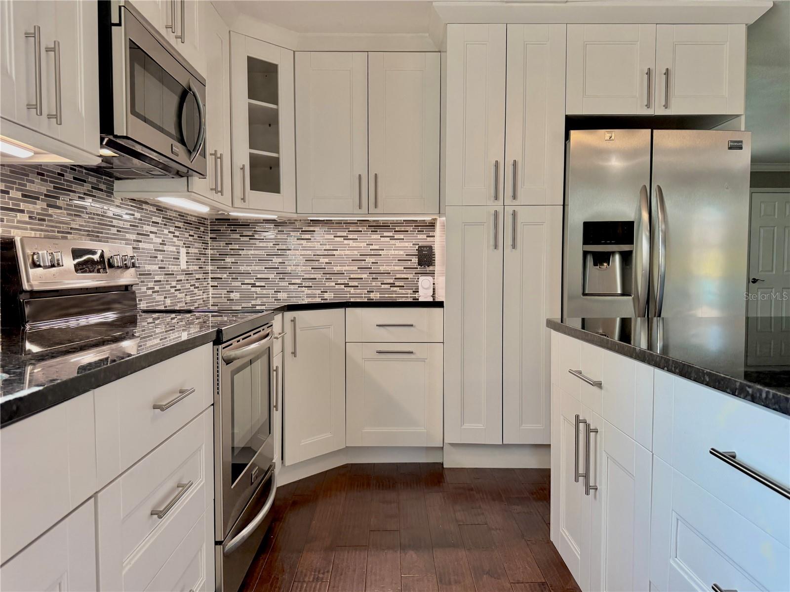 MODEL LAND CO - Residential