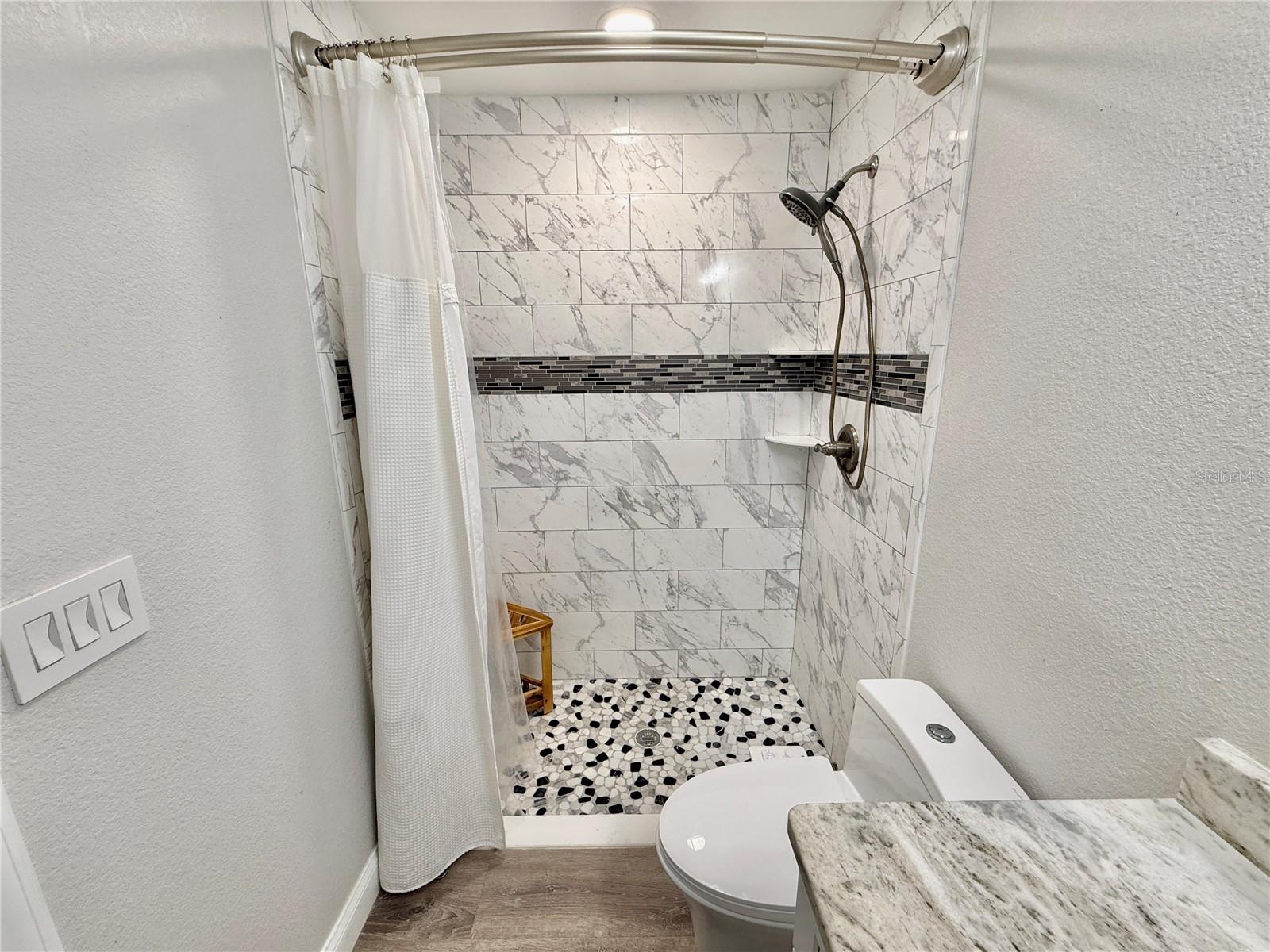 MODEL LAND CO - Residential