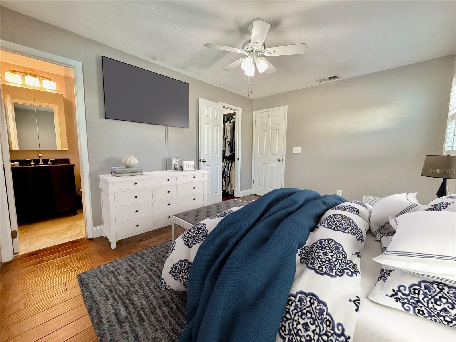 MODEL LAND CO - Residential