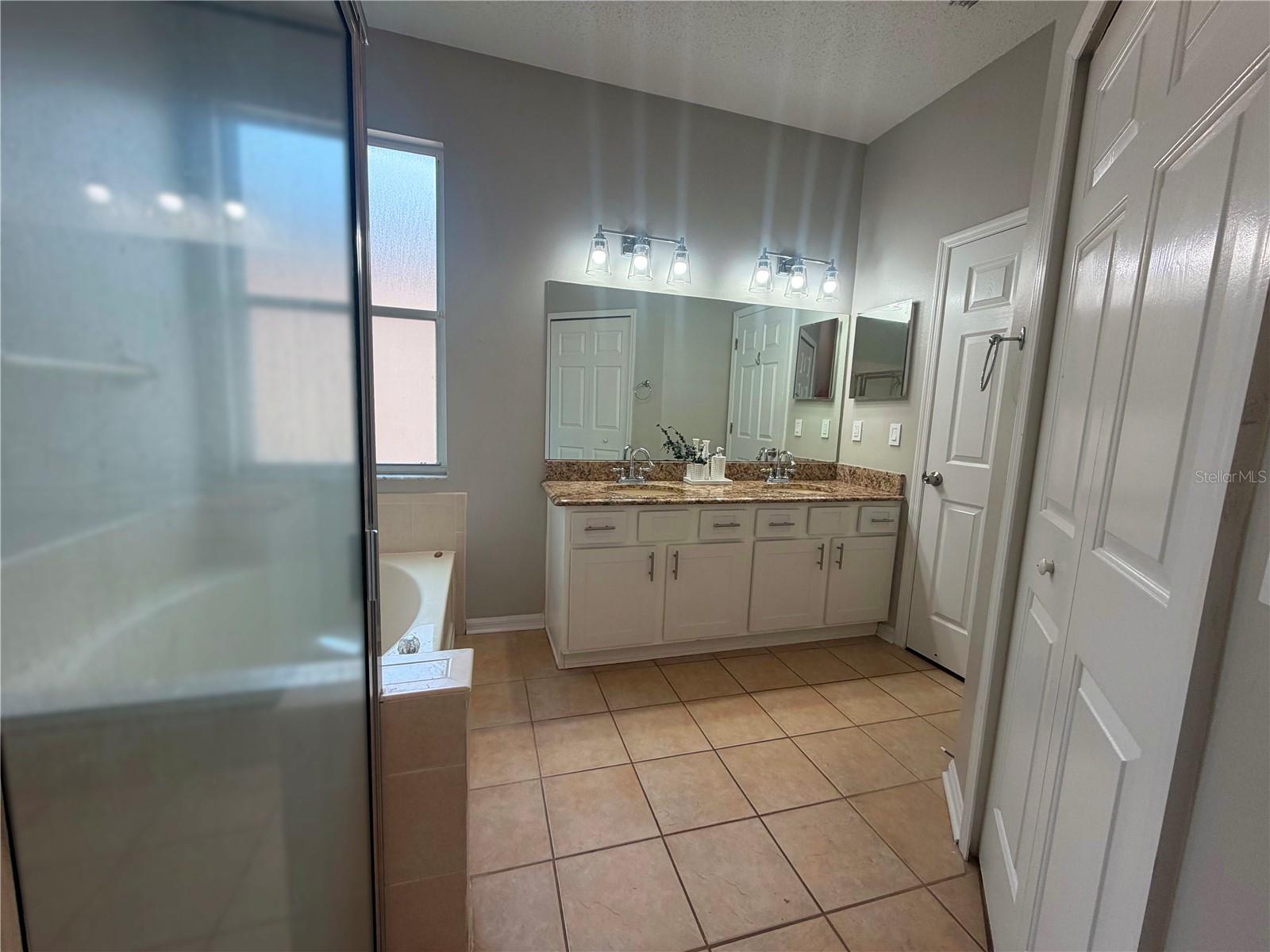 CROSS CREEK PRCL K PH 1B - Residential Lease