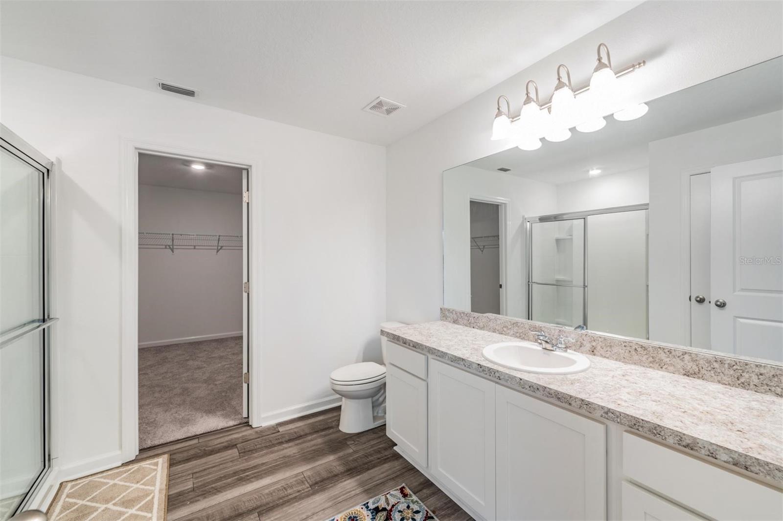 HIDDEN CRK PH 1 & 2 - Residential Lease