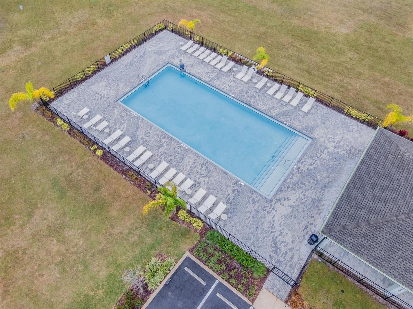 HIDDEN CRK PH 1 & 2 - Residential Lease