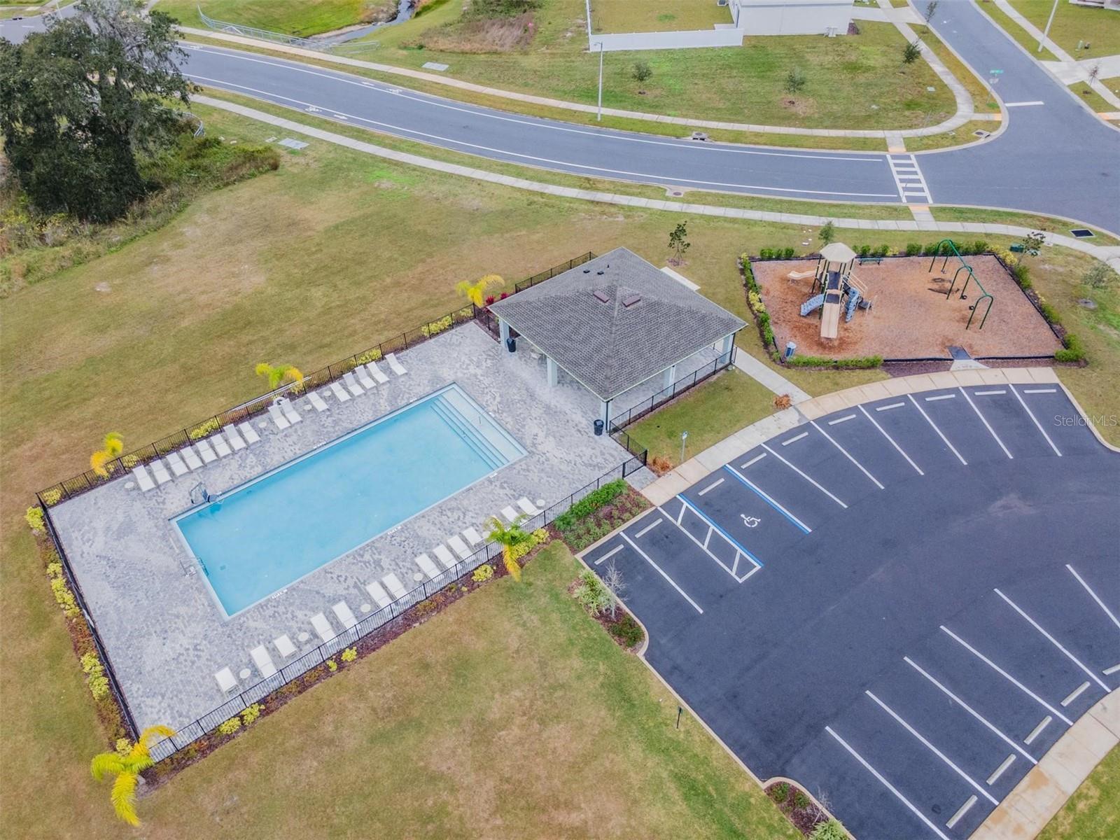 HIDDEN CRK PH 1 & 2 - Residential Lease