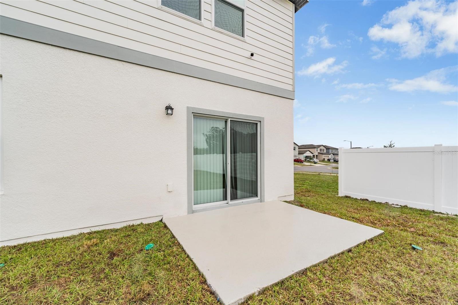 HIDDEN CRK PH 1 & 2 - Residential Lease