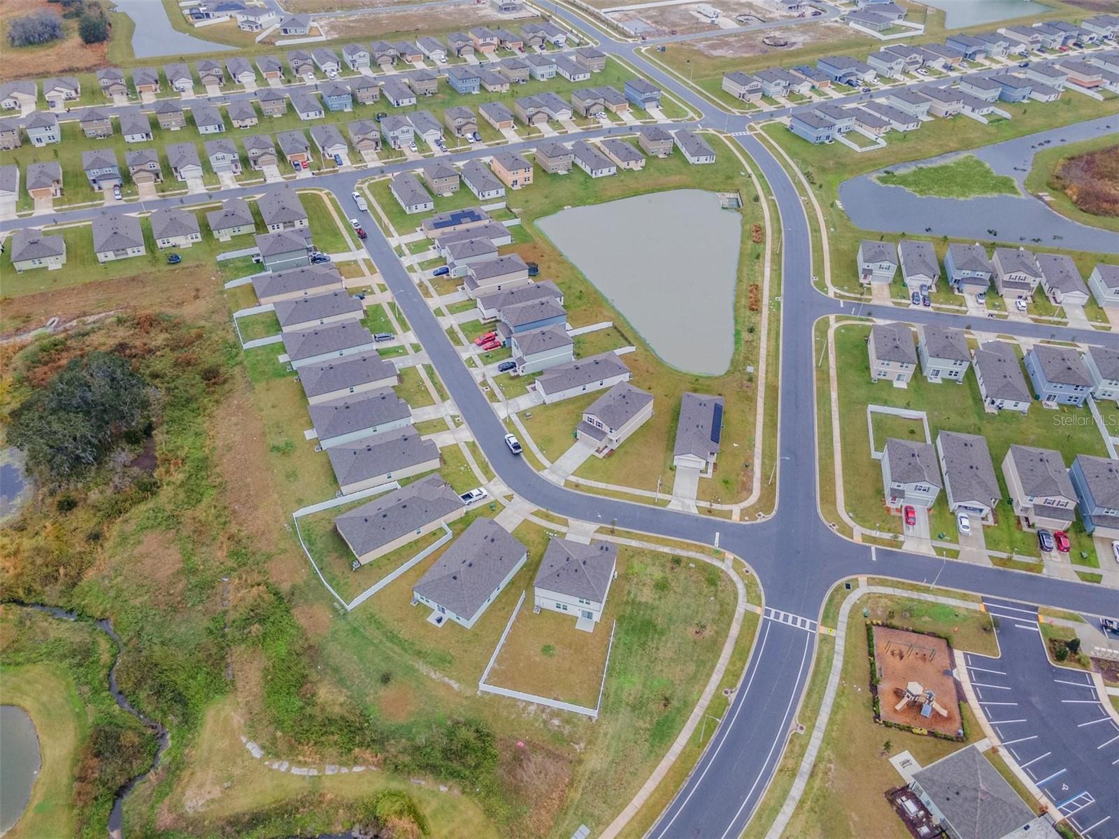 HIDDEN CRK PH 1 & 2 - Residential Lease