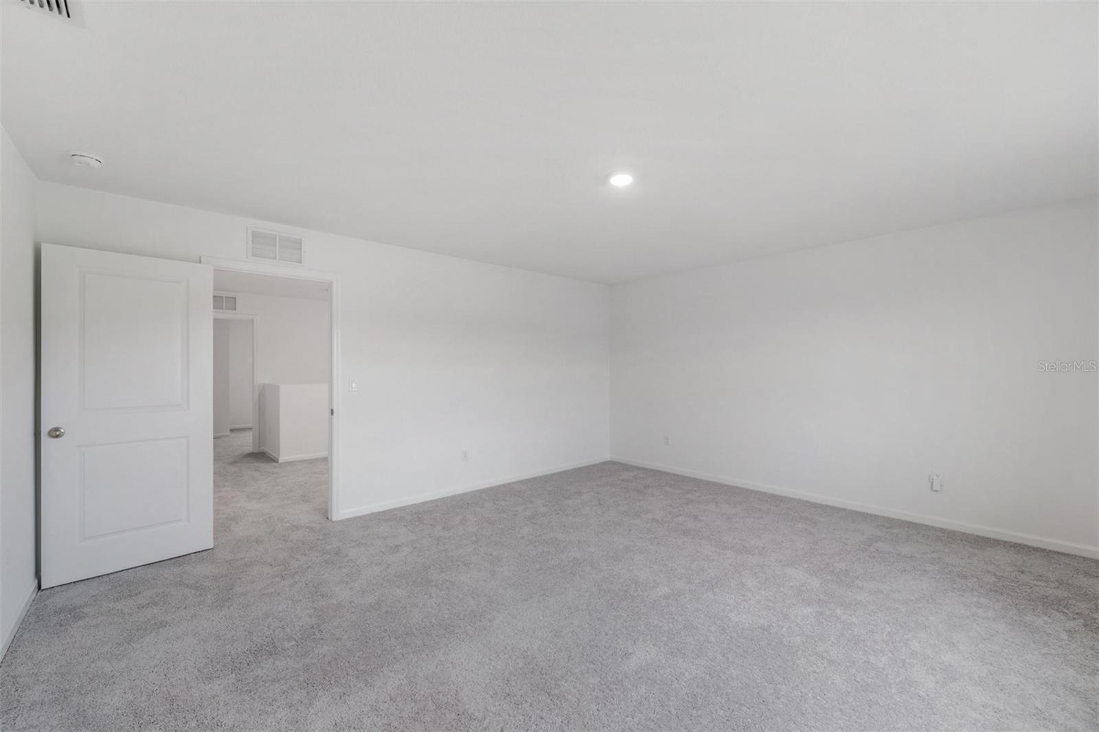 HIDDEN CRK PH 1 & 2 - Residential Lease