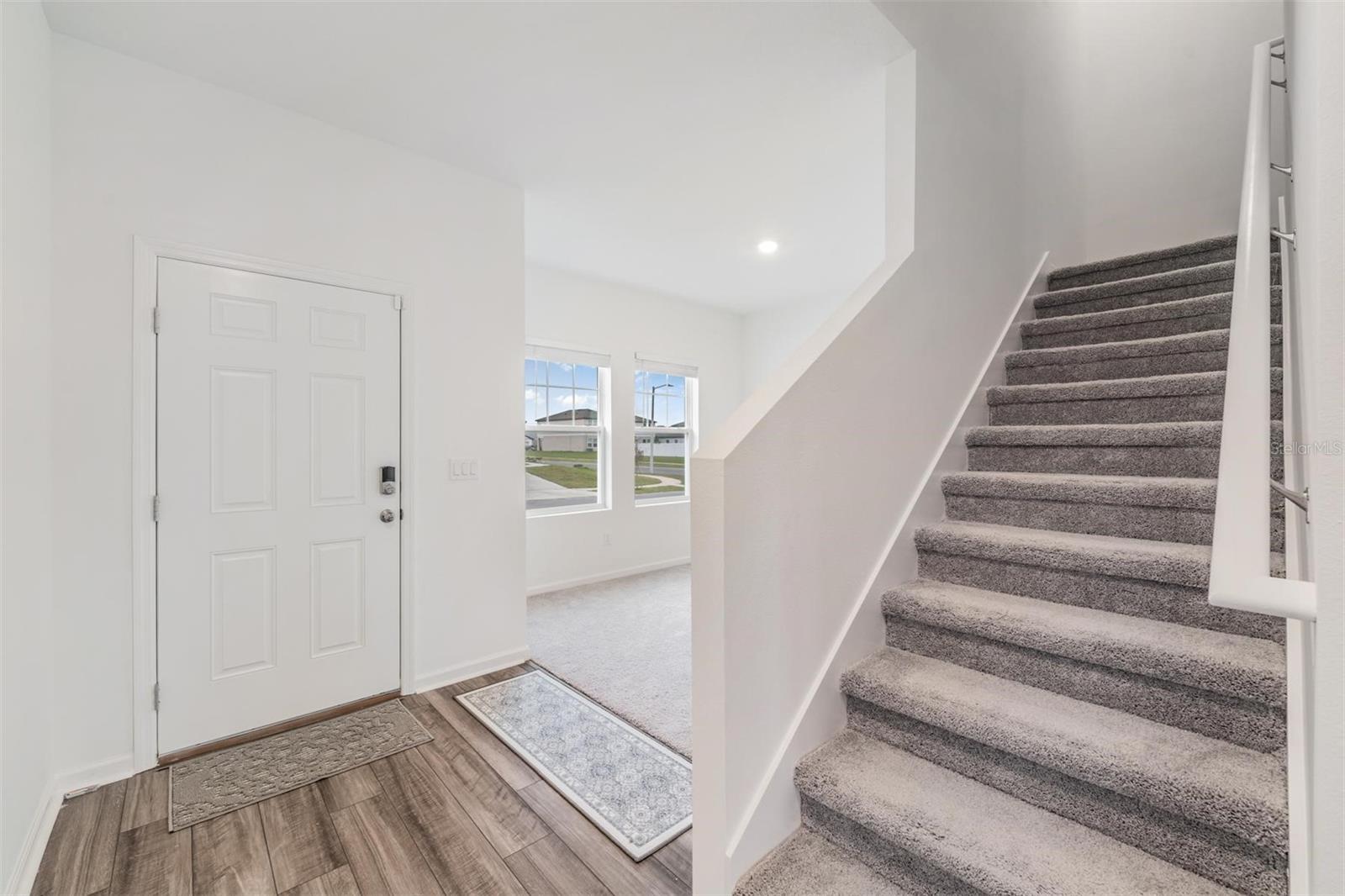 HIDDEN CRK PH 1 & 2 - Residential Lease