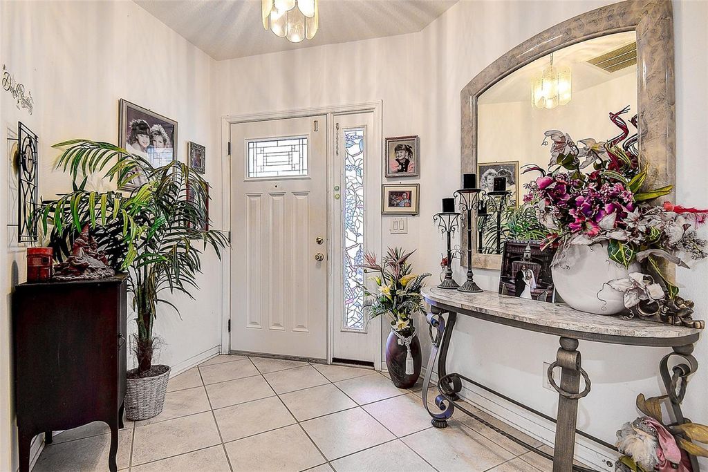 Photo of 14985 Alan Court, Largo, FL 33771 (MLS # TB8499103)