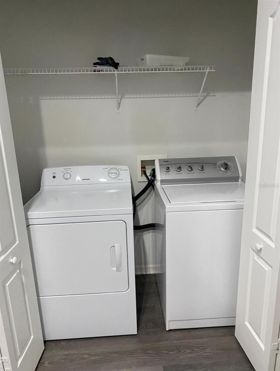 STONE CRK - Residential Lease