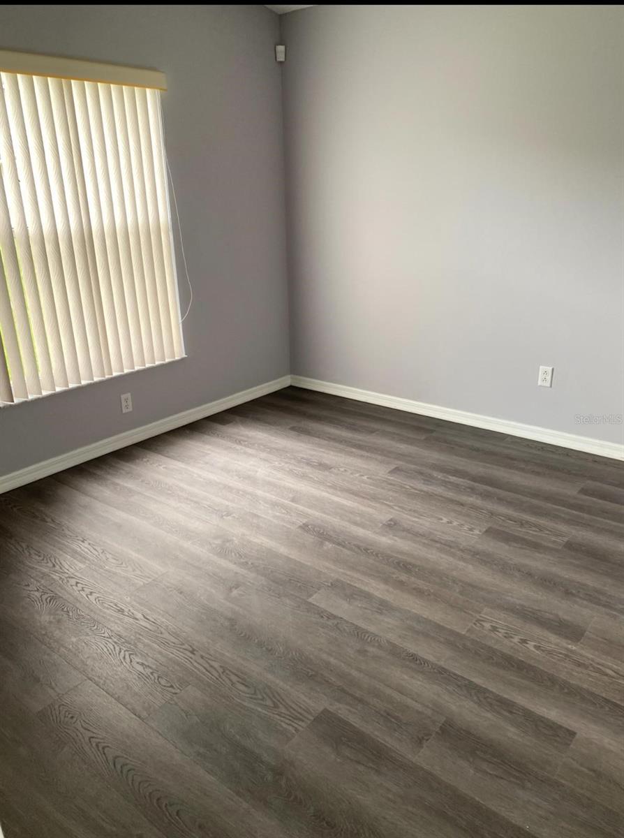 STONE CRK - Residential Lease