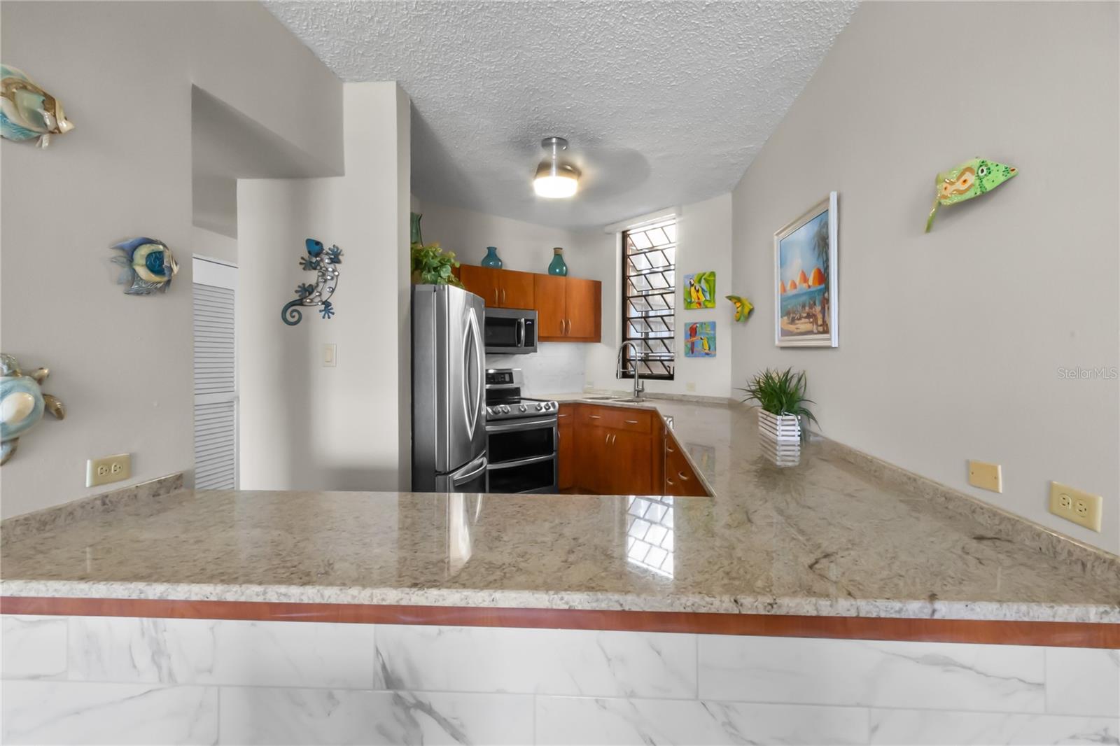CRESCENT BEACH - Residential Lease