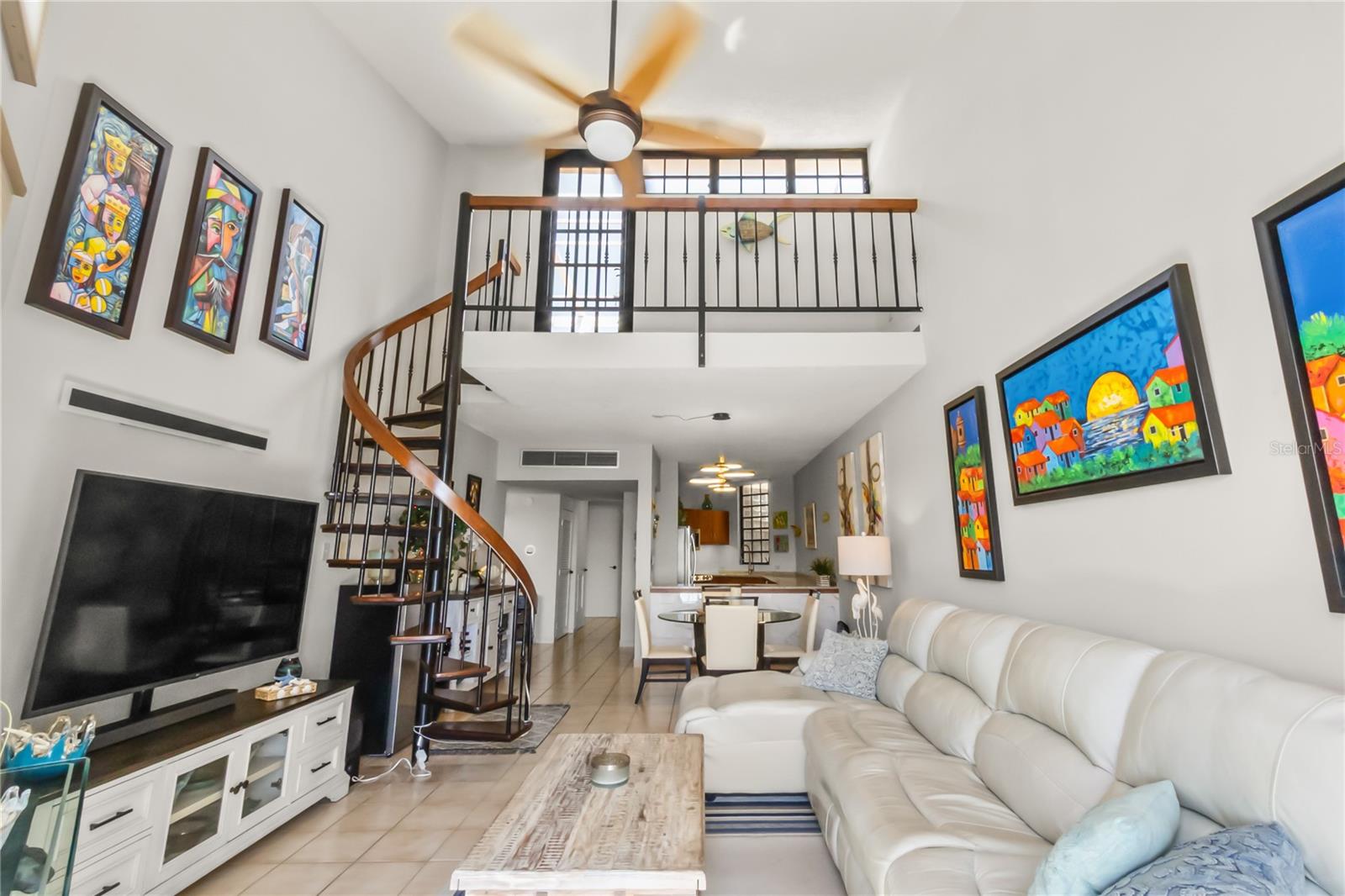 CRESCENT BEACH - Residential Lease