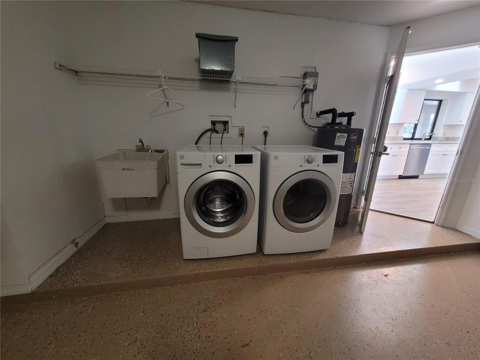 PUNTA GORDA ISLES SEC 23 - Residential Lease