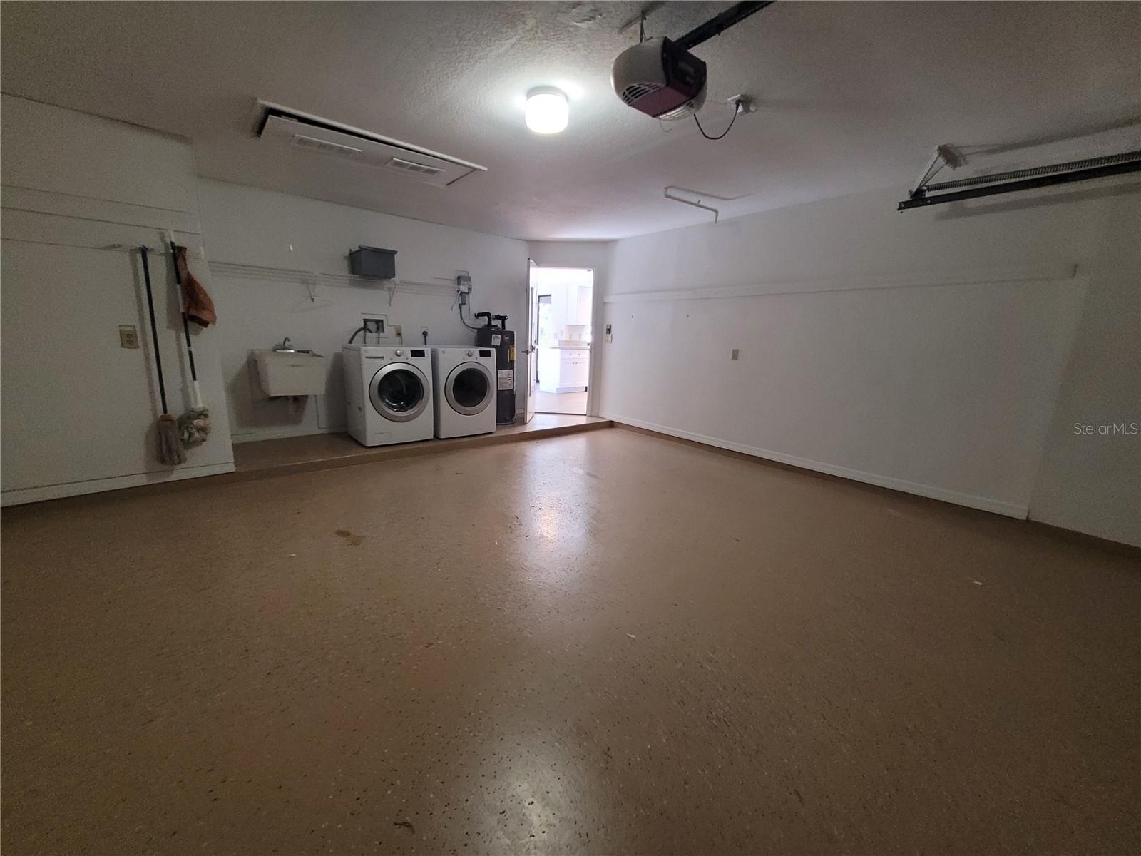 PUNTA GORDA ISLES SEC 23 - Residential Lease